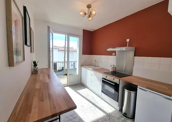 Les Pieds Dans L'eau 200m * Royan