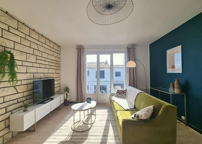 Les Pieds Dans L'eau 200m